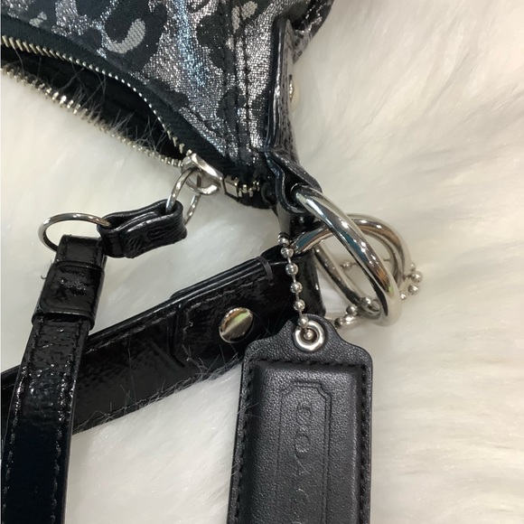 LIKE NEW Coach Ocelot Leopard Shoulder/Hobo Bag Purse - Picture 6 of 13